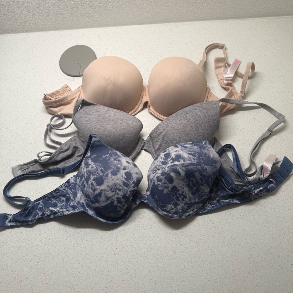 Victoria’s Secret Bra Set